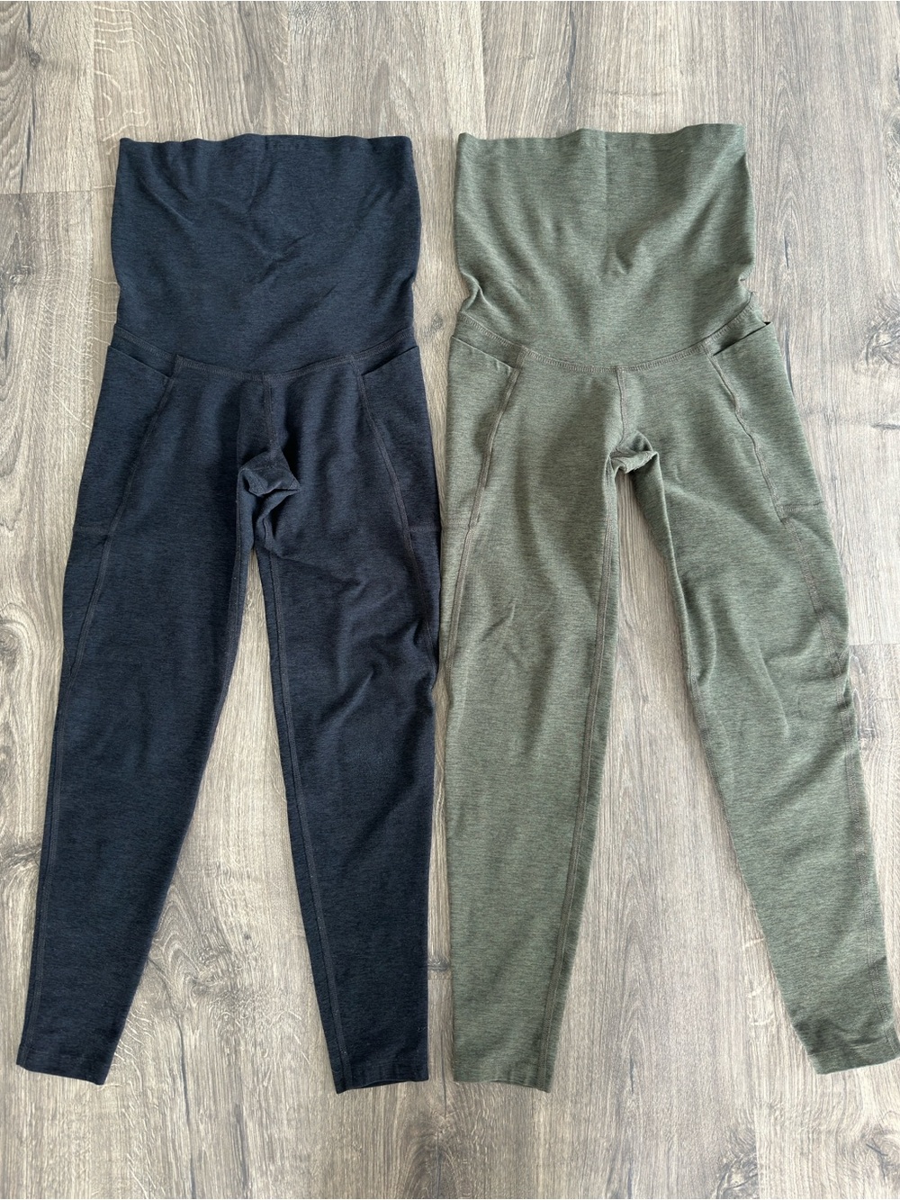 Beyond Yoga Bundle High-Waist Maternity 7/8 Midi Leggings - Olive & Black